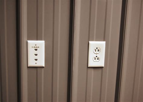 pole barn wall outlets